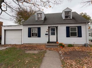 315 S Van Doren St, Champaign, IL