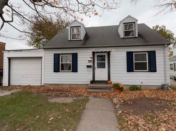 315 S Van Doren St, Champaign, IL 61820