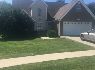 1004 Paddock Loop, Lawrenceburg, KY 40342