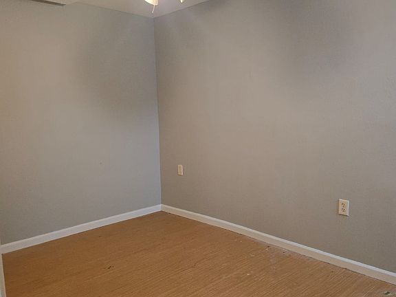 3rd image of 242 2nd St #C