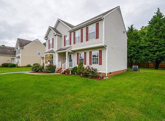 3rd image of 808 Kiefer Field Ct