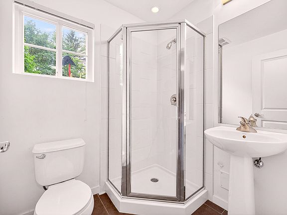 4th image of 8767 162nd St #46