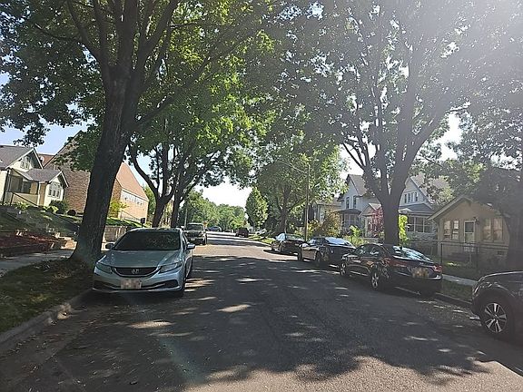 4th image of 3230 Oliver Ave N