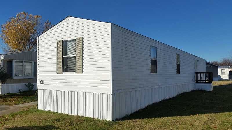 1st image of 743 Ewing Way