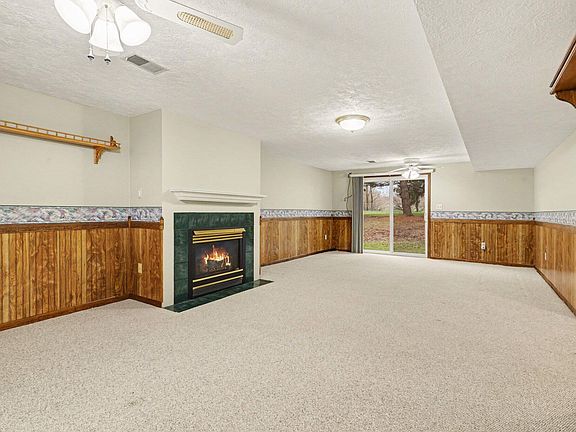 3rd image of 6955 Osborne Rd