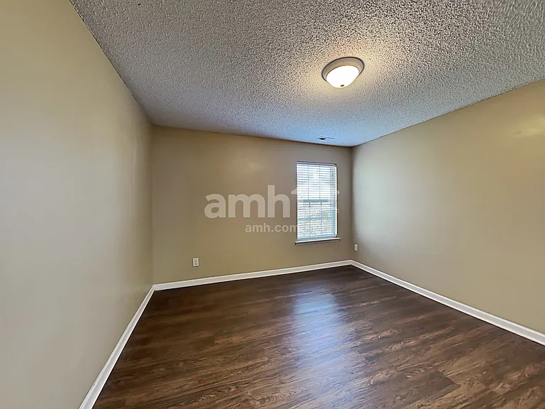 3501 Lownwood Way — Photo 19