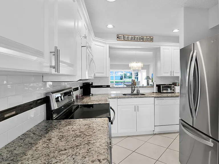 5910 Via Delray #C — Photo 6
