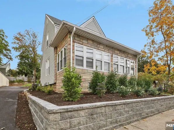 567 S Broad St, Glen Rock, NJ 07452