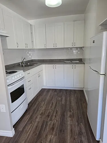 Floor plan 204