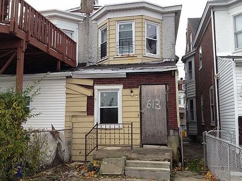 2nd image of 518 W Ingham Ave