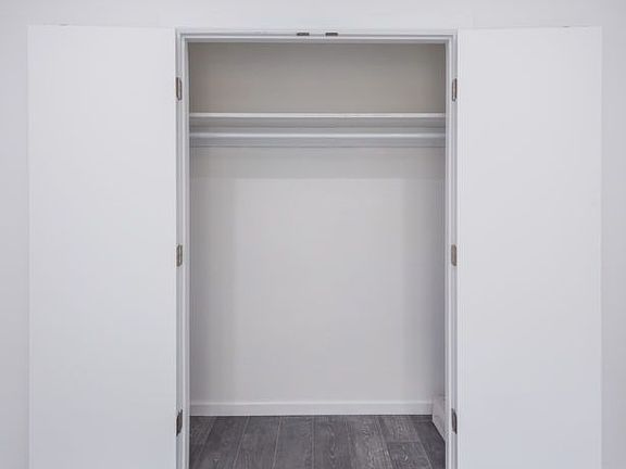 3rd image of 11920 Union Tpke APT 2D2