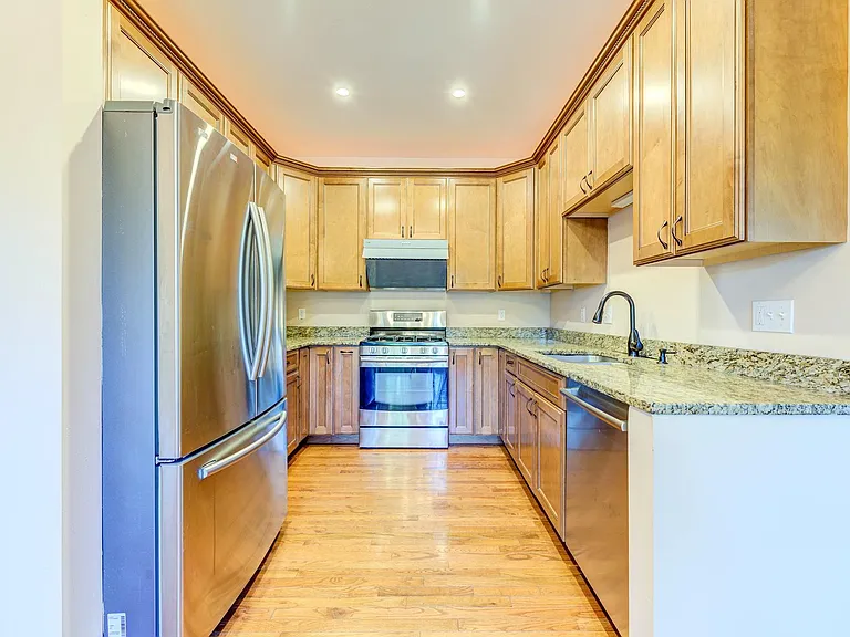 1140 Collingwood Dr — Photo 14