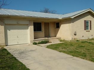 724 W Avenue E, Copperas Cove, TX 76522