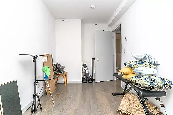 Rented by MySpaceNYC | media 21