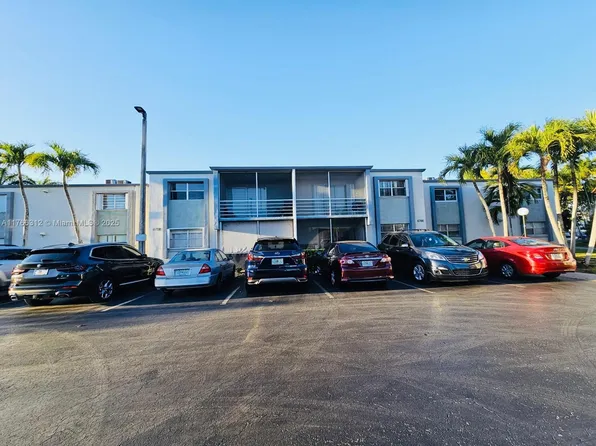 8788 SW 12th St APT 103, Miami, FL 33174