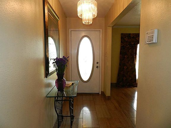 5th image of 10518 Kirkhall Dr