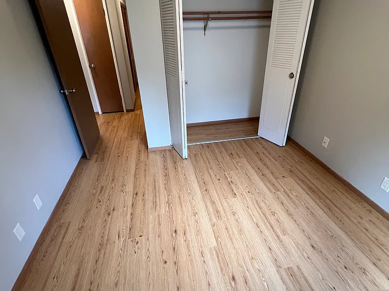 1625 Elmwood Ave #8 — Photo 9