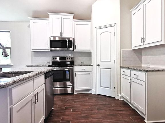 5th image of 117 Duranta Ct