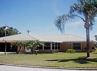 262 Ground Dove Cir, Lehigh Acres, FL 33936