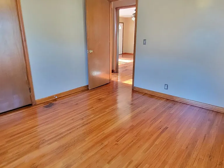 3344 S Washington Ave — Photo 12