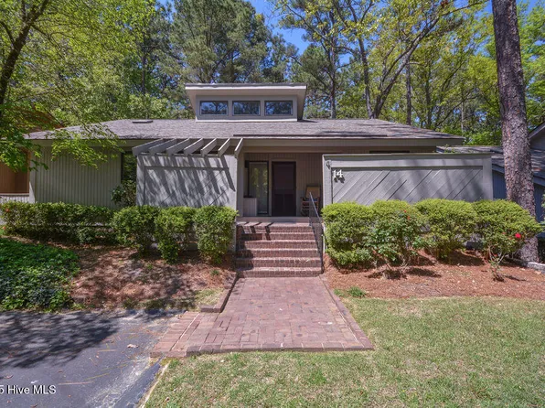 14 Village By The Lake Lane, Southern Pines, NC 28387