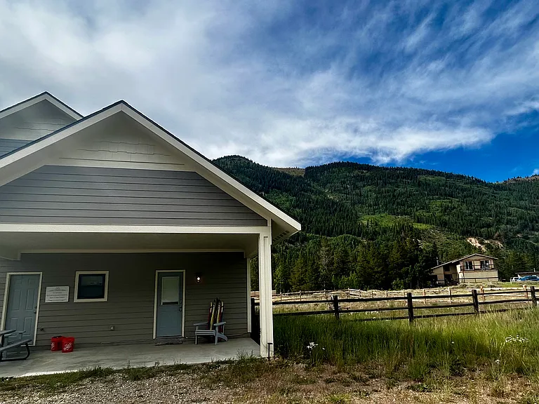 2926 Highway 91 — Photo 30