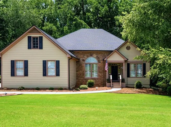 6155 Ivey Manor Dr, Cumming, GA 30040