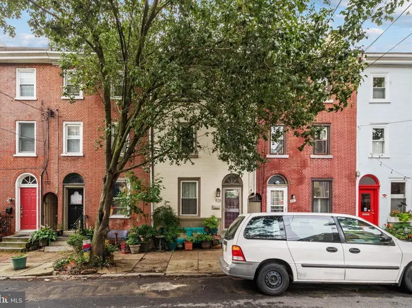 925 E Moyamensing Ave, Philadelphia, PA 19147