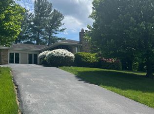 1201 Wisteria Dr, Catonsville, MD 21228