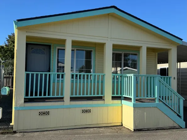 998 38th Ave Spc 8, Santa Cruz, CA 95062