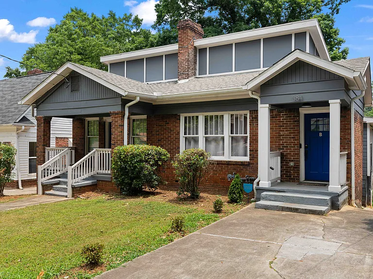 384 Altoona Pl SW #A — Photo 1