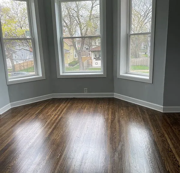 728 N Pine Ave #3F — Photo 3