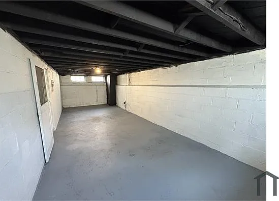 5633 Waterbury Ave — Photo 9