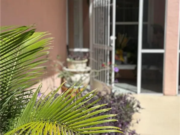 561 Saint Andrews, NAPLES, FL 34113