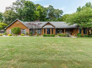 114 Bogey Estates Dr, Saint Charles, MO