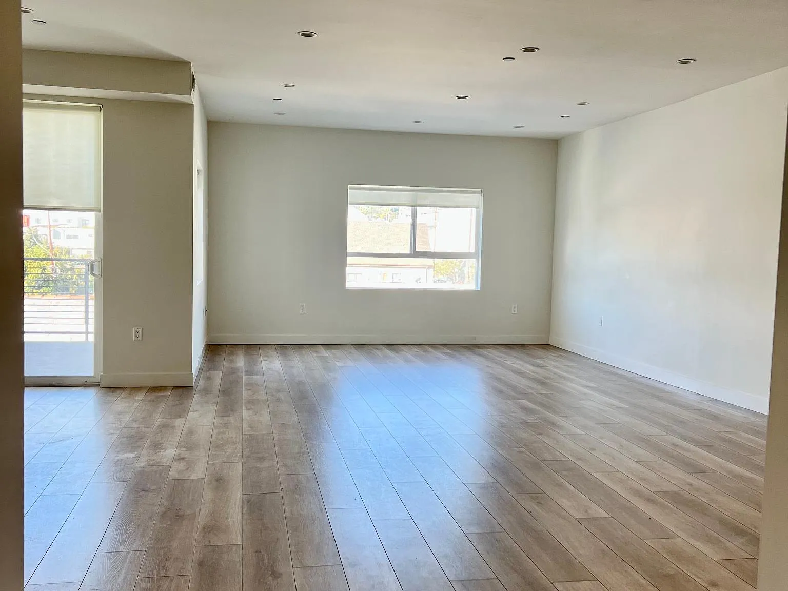 1307 N Bronson Ave — Photo 2