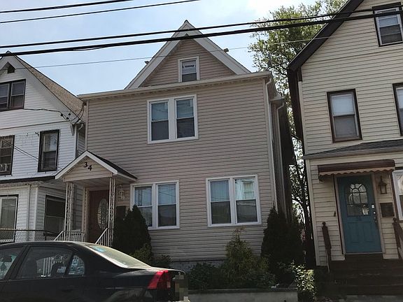 3rd image of 34 Columbia St