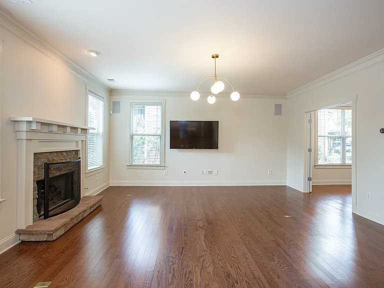 2032 Hatteras Way NW — Photo 7