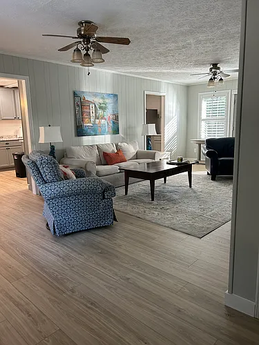 122 Forrester Dr Photo 1