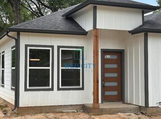 4718 Zealand St, Dallas, TX 75216