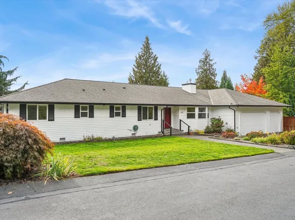727 10th St, Snohomish, WA 98290