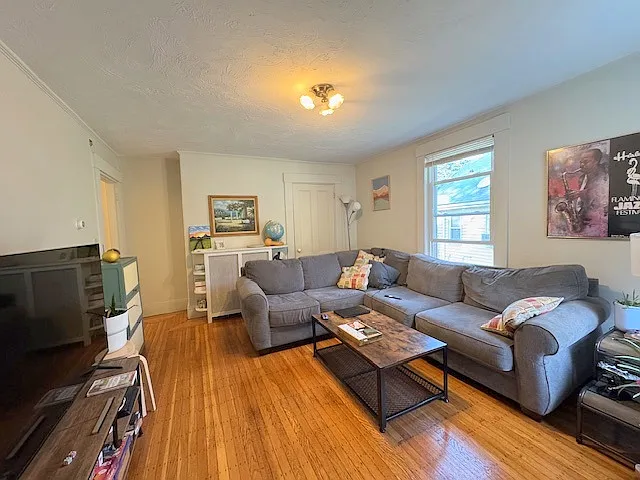 42 Faneuil St #2