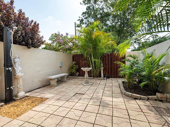 3rd image of 2700 S Oakland Forest Drive #103