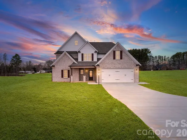 121 Sandpiper Dr #21, Lexington, NC 27295