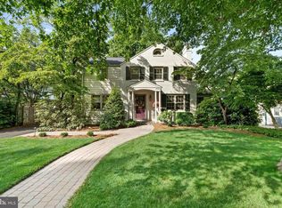 12 Vining Ln, Wilmington, DE 19807