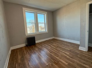 402 Hawthorne Ave #10L, Newark, NJ 07112