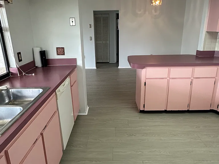 7624 Limington Dr — Photo 22