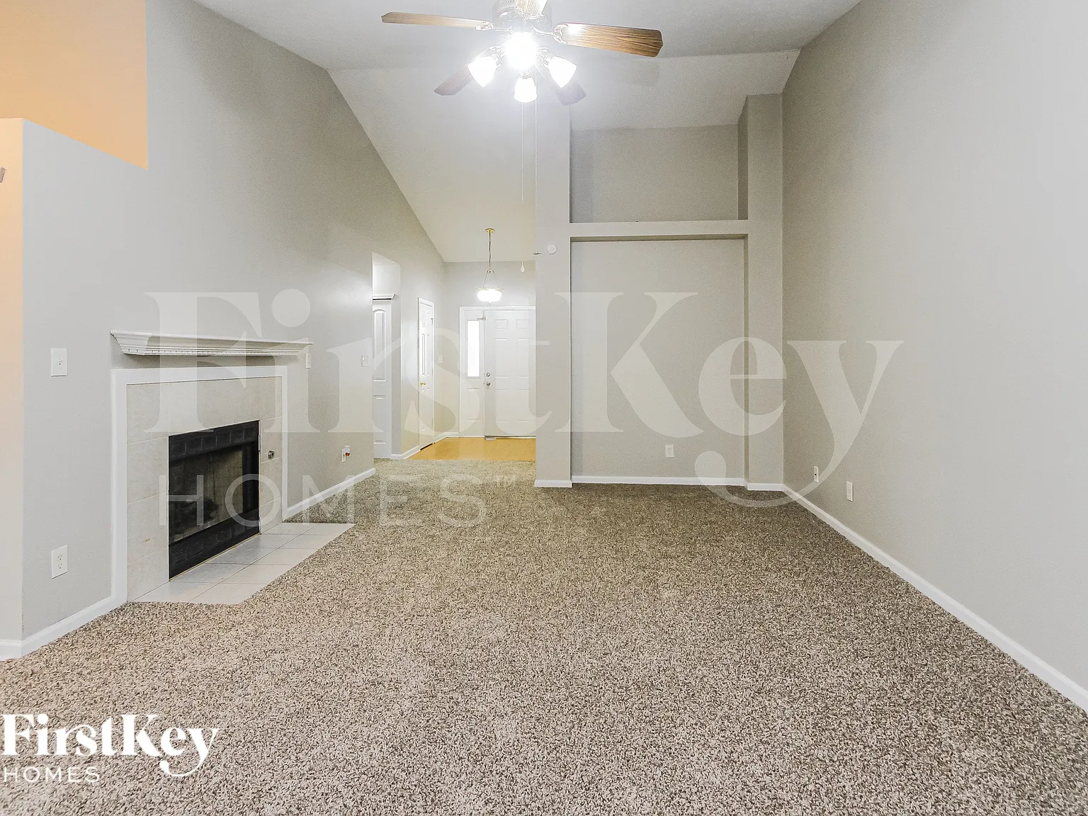 3 bed, 2.0 bath, 1390 sqft, $1,825 — Photo 4