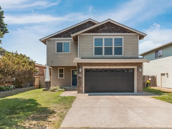 3251 NW Marine Ave, Lincoln City, OR 97367