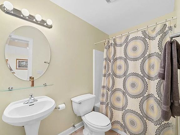 4th image of 133 Wellsgrove Ln